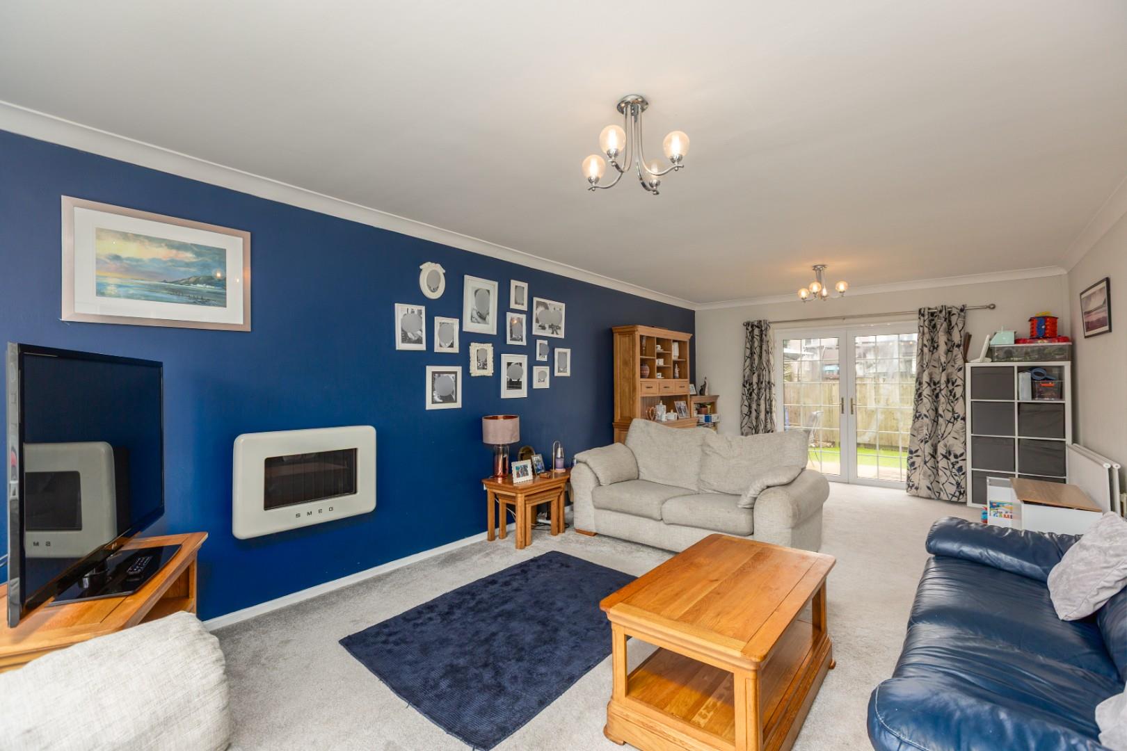 St. Andrews Close, Mayals, Swansea, SA3 5DZ